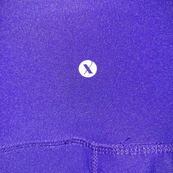 A pair of Xersion brand of performance  leggings in a medium.  They're NWT. - Picture 4 of 6